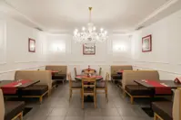 Żyrandol z ciętego szkła krzyształowego L16056CLN Żyrandol z ciętego szkła krzyształowego L16056CLN