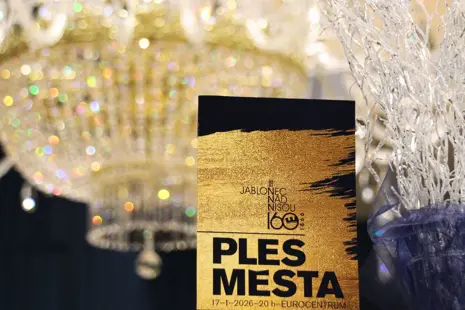 Jak kryształowy żyrandol ArtCrystal Tomeš rozjaśnił miejski bal